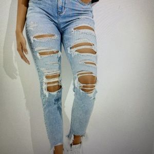 American Eagle Stretch Ripped Mom Jean